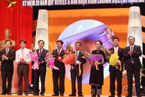 Trao Giải thưởng Sáng tạo khoa học công nghệ Việt Nam năm 2013