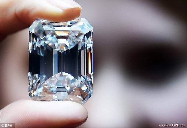 Ngắm viên kim cương 100 carat ‘có một không hai’ trị giá 531 tỷ đồng