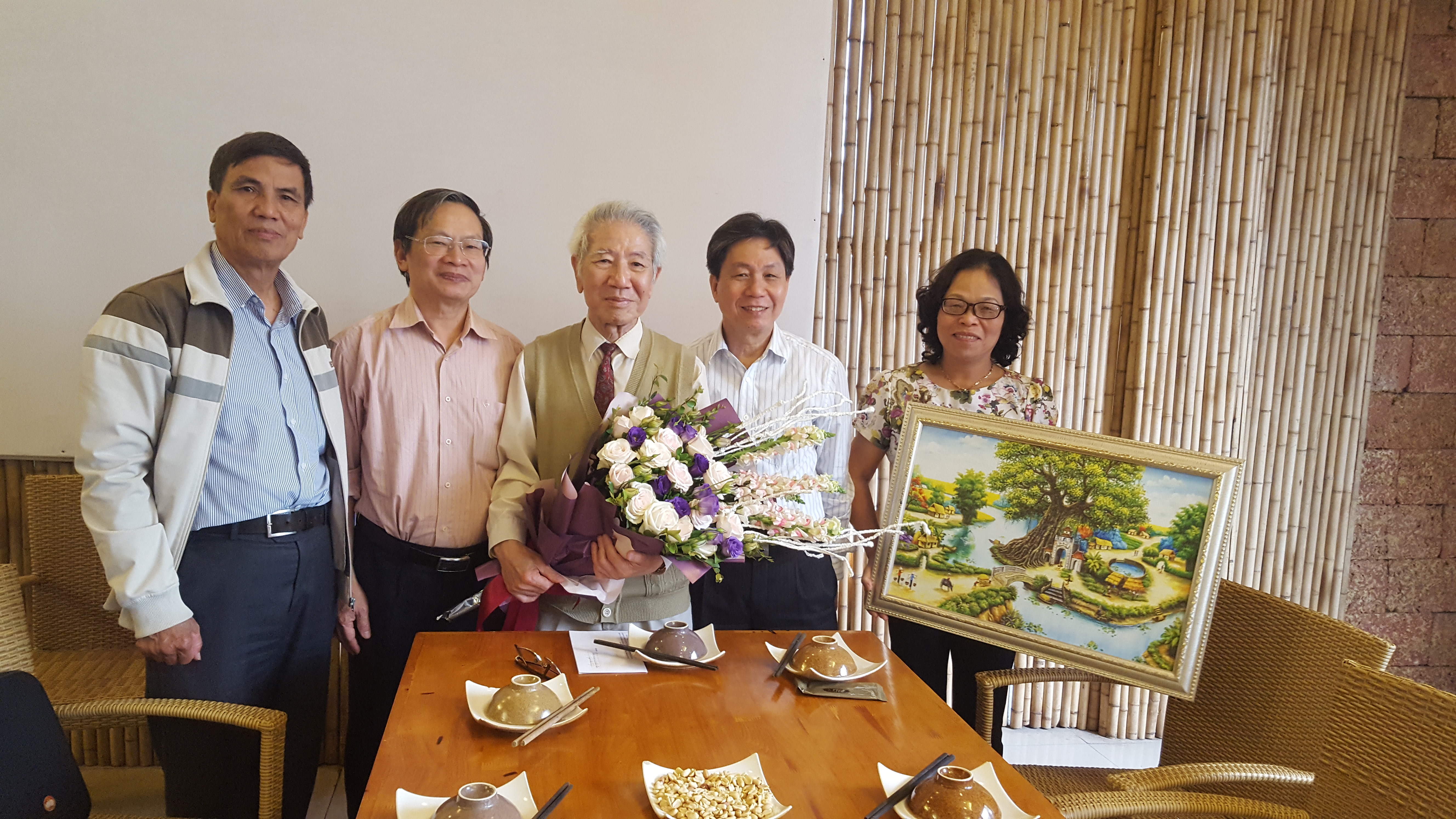 Chúc mừng sinh nhật lần thứ 80 của Nguyên chủ tịch - Chủ tịch danh dự Hội Tuyển khoáng Việt Nam