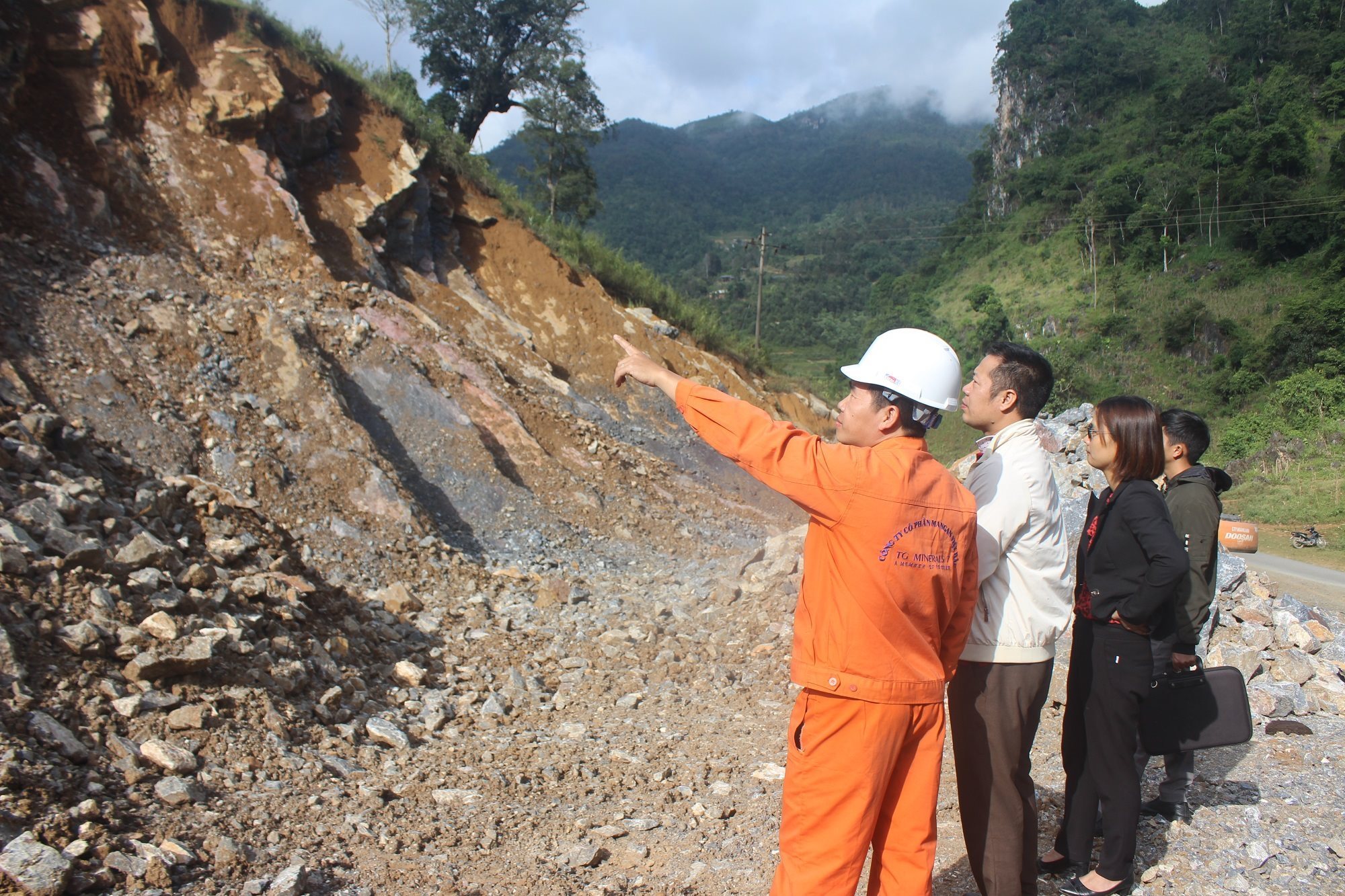 Tìm giải pháp nâng cao hiệu quả công tác đấu giá quyền khai thác khoáng sản