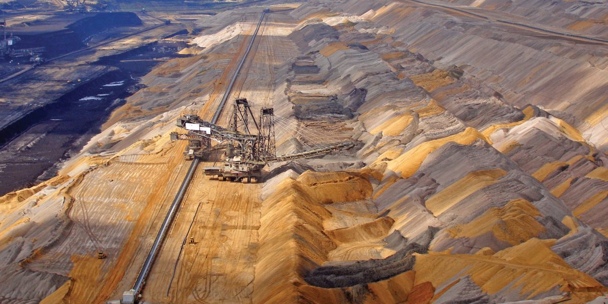 Chính phủ Canada xây dựng chiến lược khai thác khoáng sản quan trọng