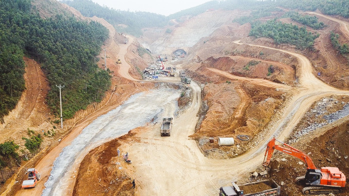 Đà Nẵng gia hạn khai thác khoáng sản, đảm bảo cung ứng vật liệu xây dựng
